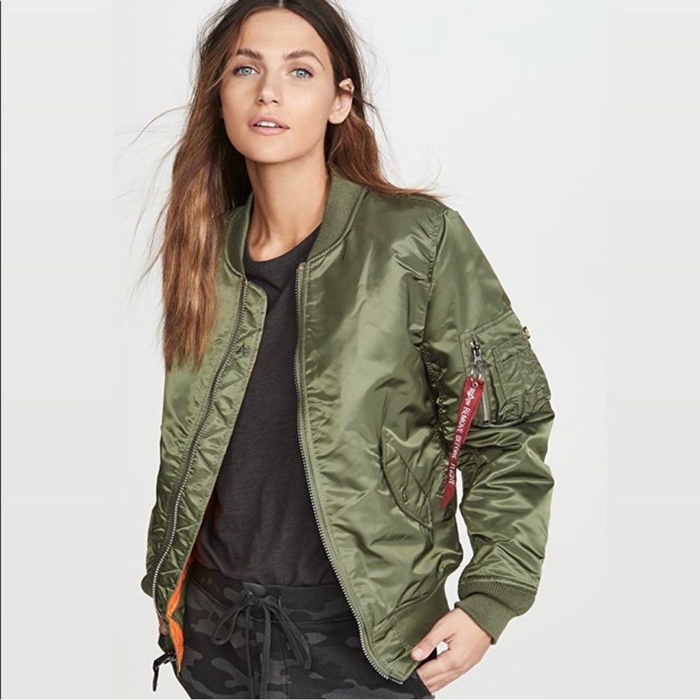 MA-1 BOMBER JACKET WOMENS